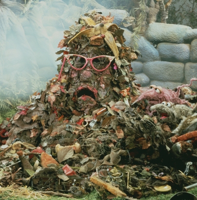 La montaña de basura de los fraggle con las gafas del IESO